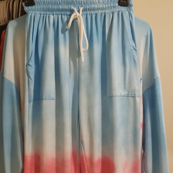 lounge set. tye dye - Picture 2 of 3